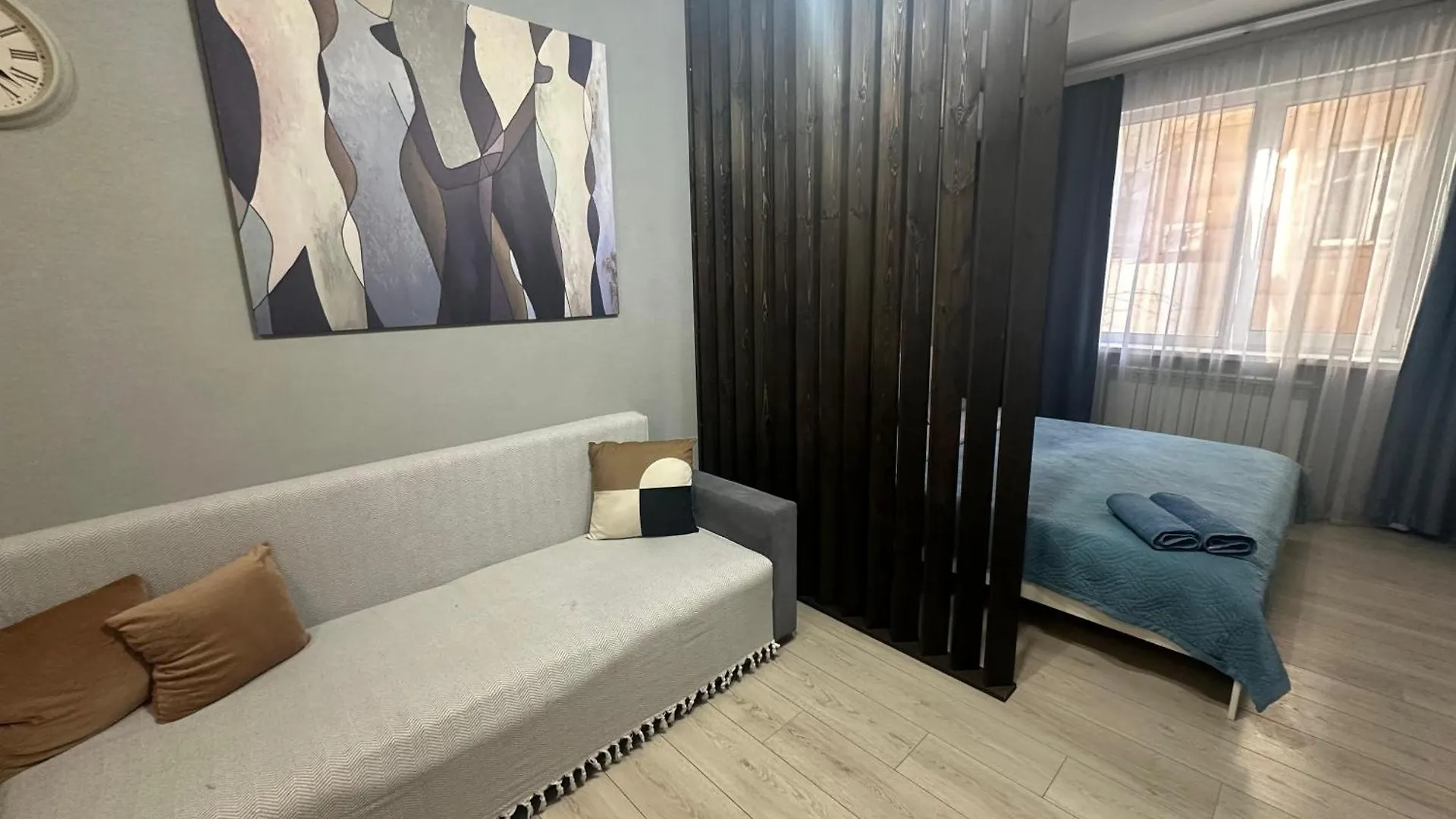 Central Studio Apartments In Almaty