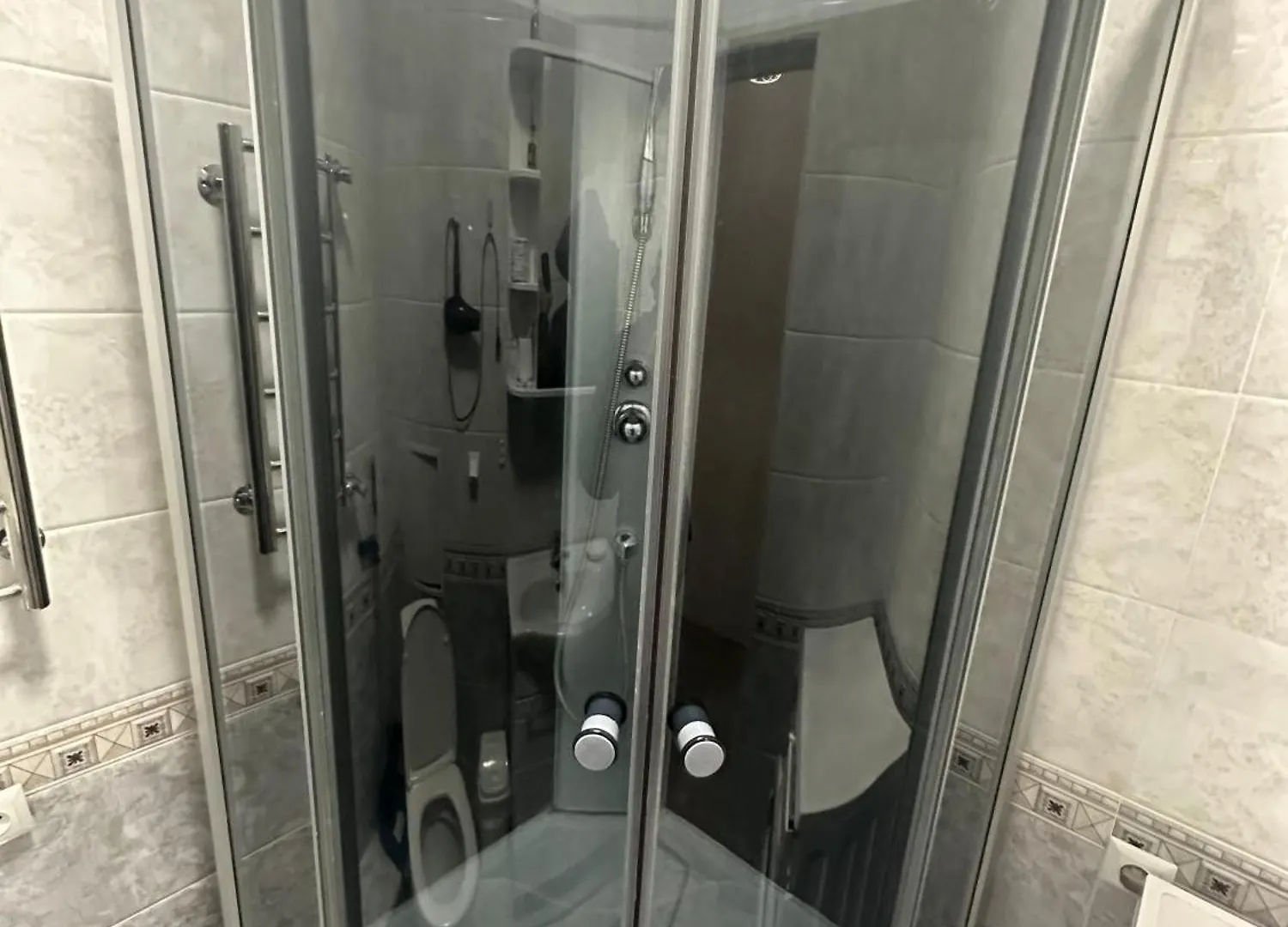 Central Studio Apartments In Almaty