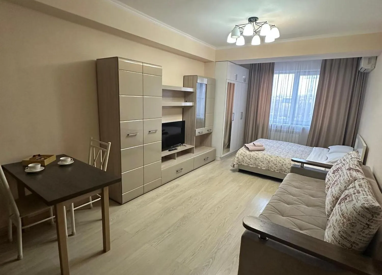 Central Studio Apartments In Almaty